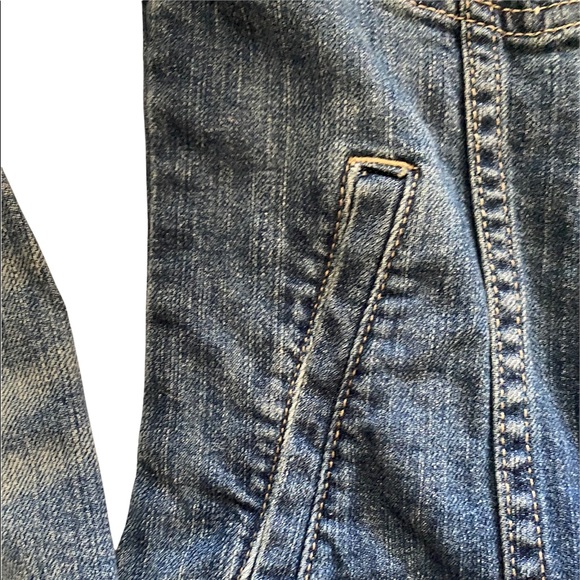 Gap Kids Medium Wash Denim Jacket Size XXL - Girls - Picture 6 of 7